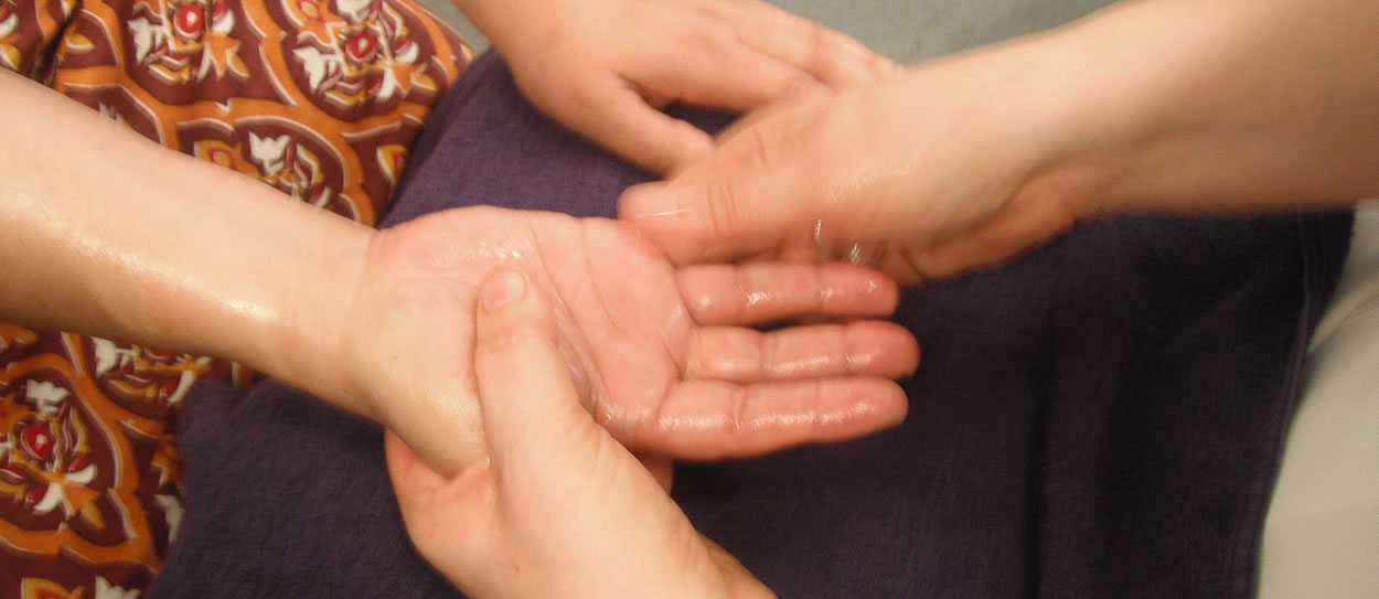 Hand massage session